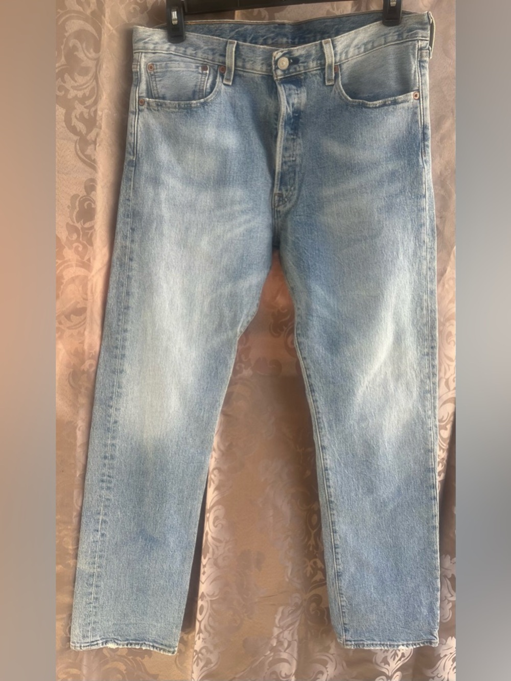 Levi's 501 Straight Light Blue Denim Jeans